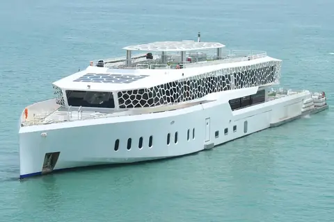 Аренда яхты Desert Rose 240 ft в Дубае — 240 фт, до 300 чел.