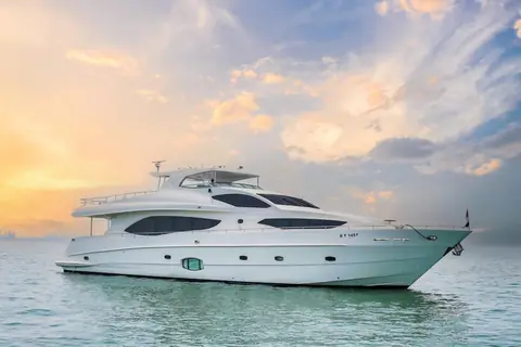 Аренда яхты Majesty 105 ft в Дубае — 105 фт, до 50 чел.
